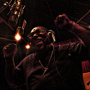 Eddie_Levert_Flea_47_01